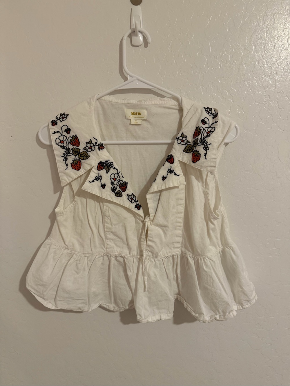 Anthropologie White Peplum Sleeveless Top with Red Strawberry Embroidery